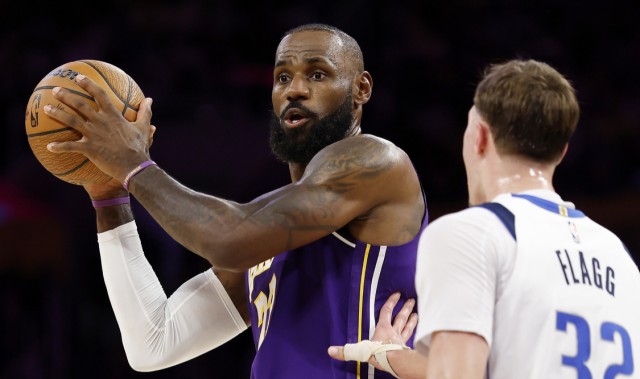 杜兰特和弗拉格激活不同里程碑！詹姆斯都是榜首！